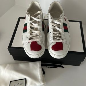 Gucci sneakers